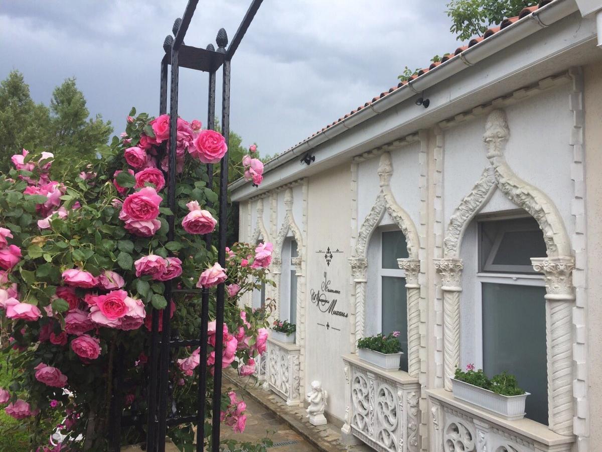 Villa St. Michael Madara Buitenkant foto