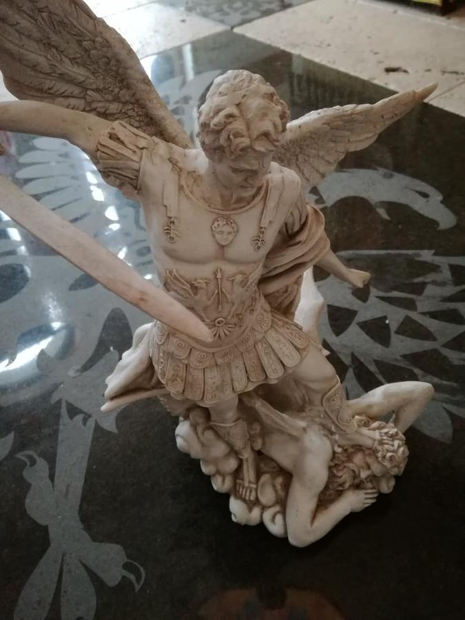 Villa St. Michael Madara Buitenkant foto