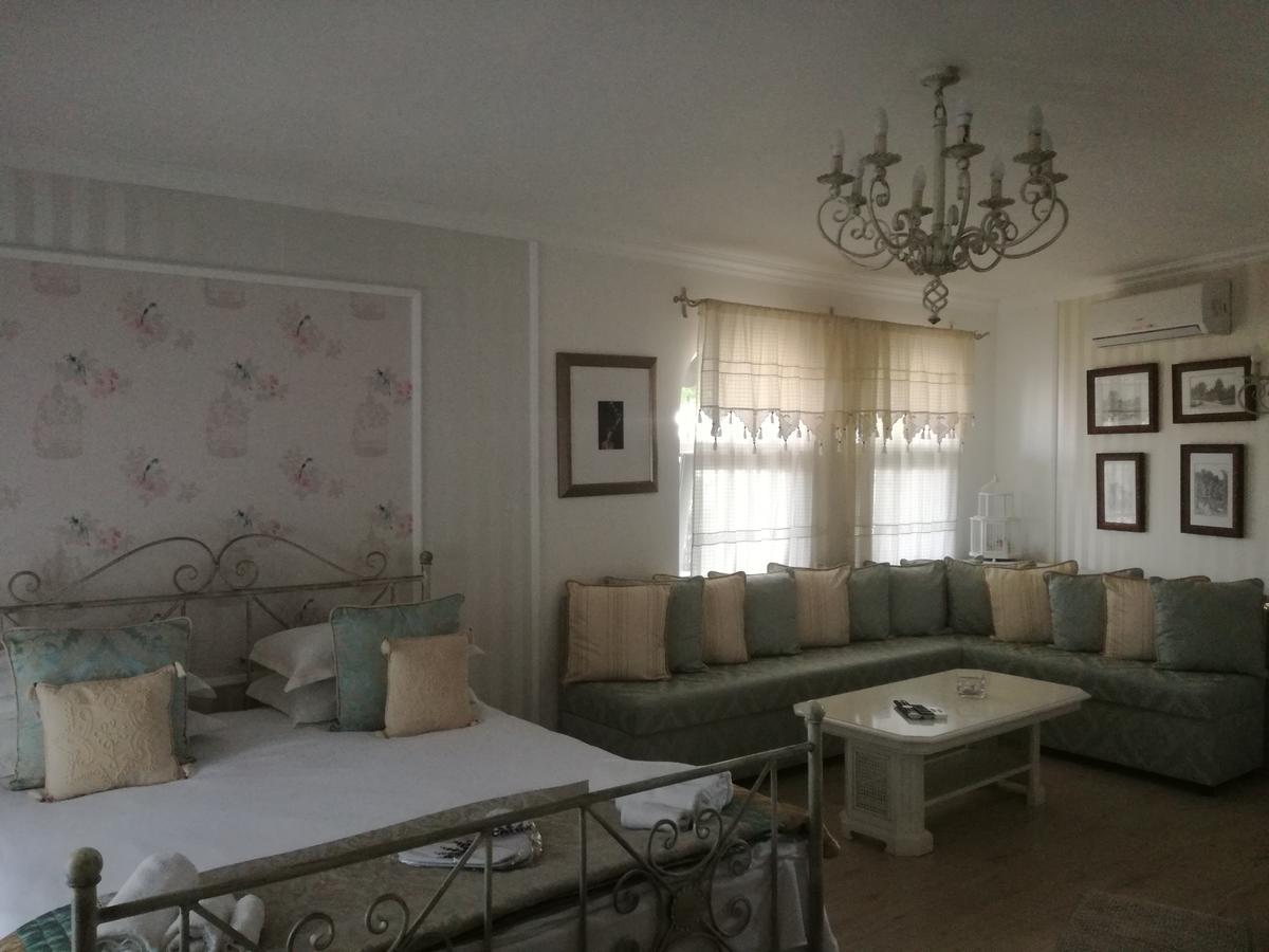 Villa St. Michael Madara Buitenkant foto