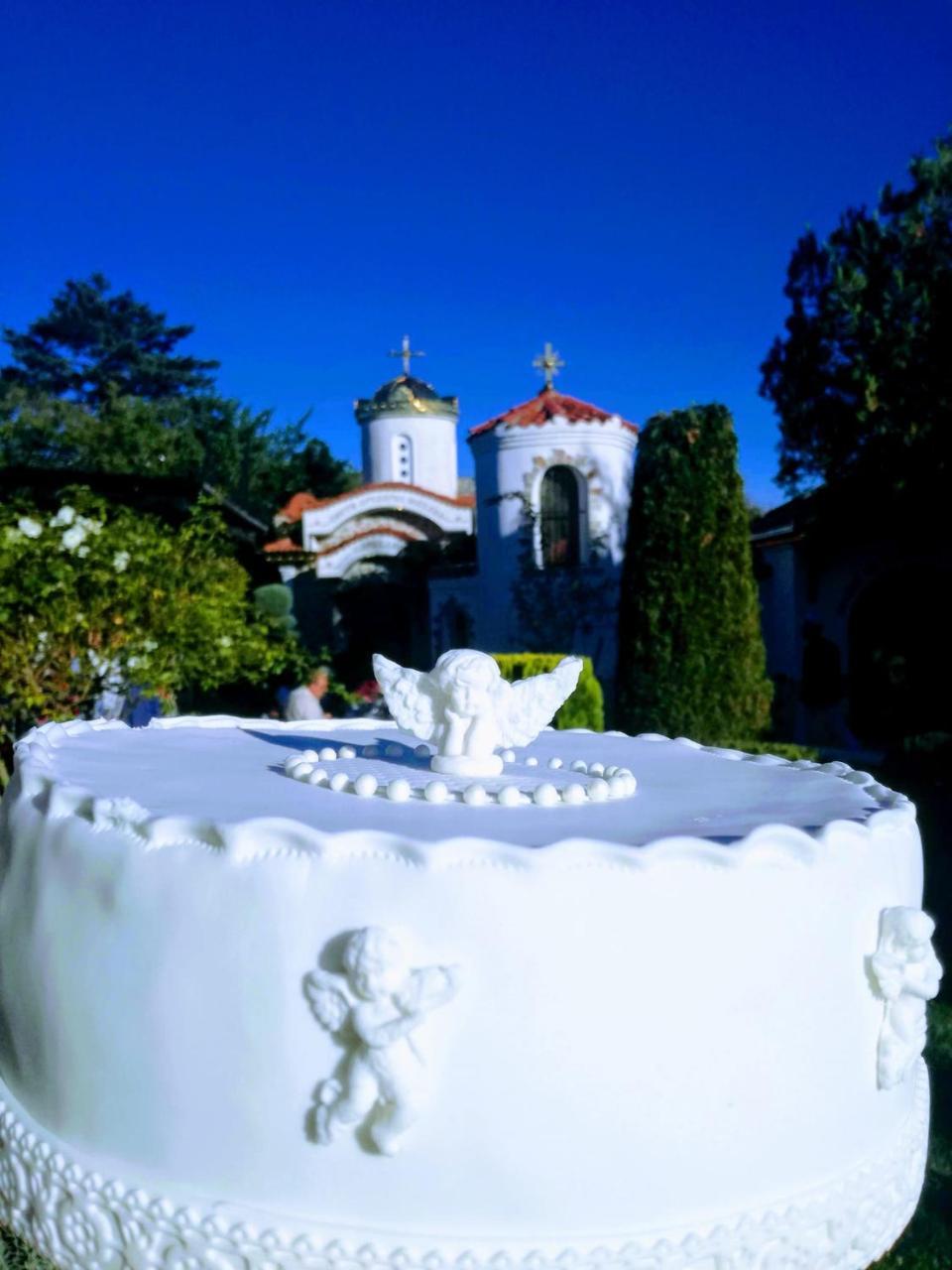 Villa St. Michael Madara Buitenkant foto